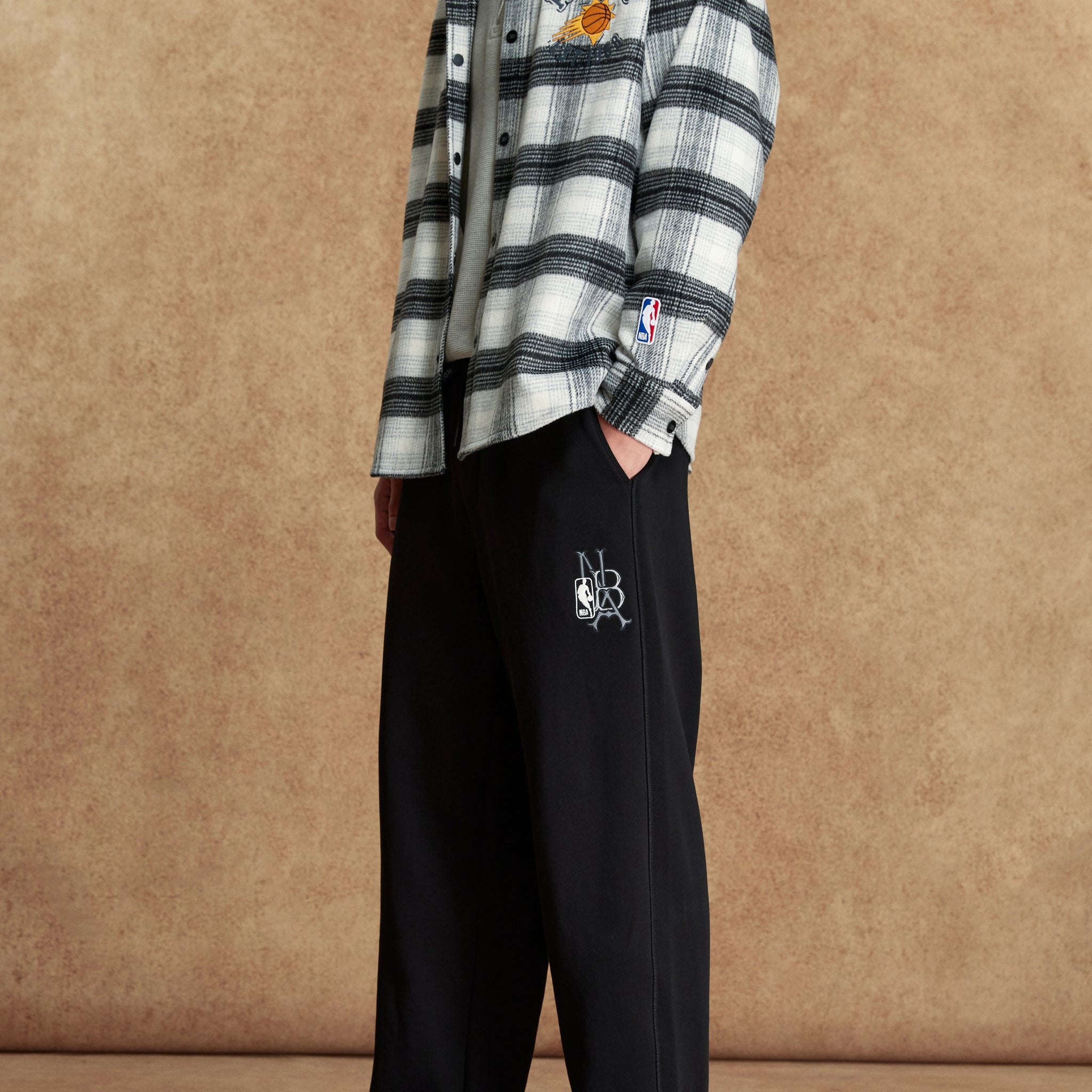 NBA系列鬆緊腰鈕釦褲腳長褲