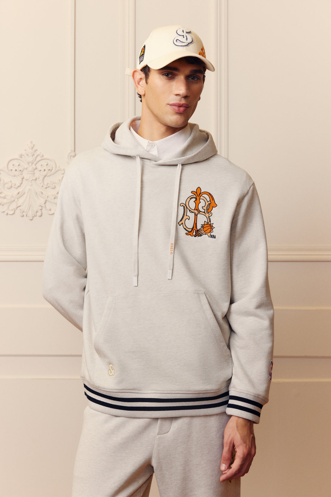 鳳凰城太陽隊連帽長袖衛衣