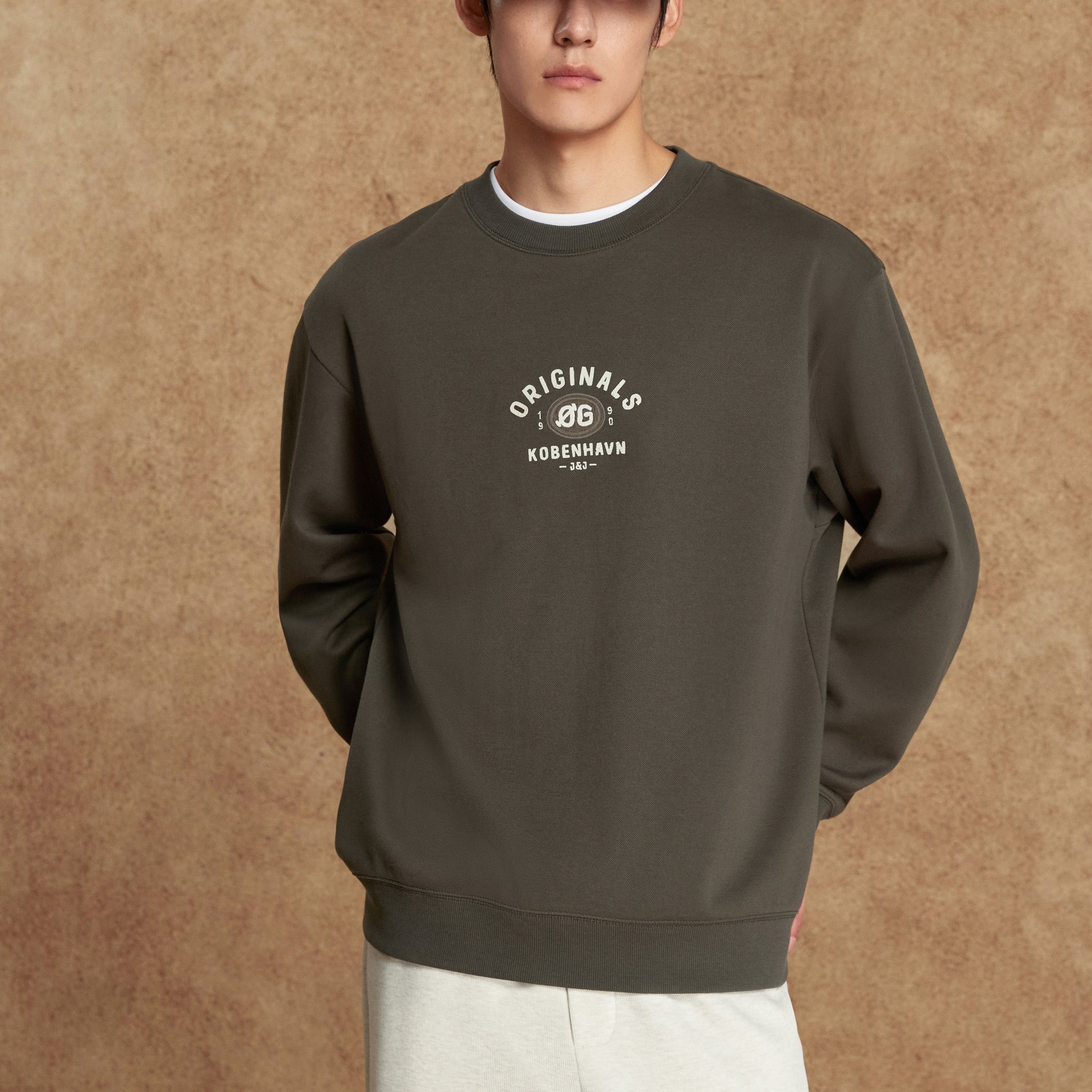 ORIGINALS系列長袖衛衣