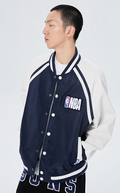 【NBA Collection】NBA聯名LOGO棒球外套, , large