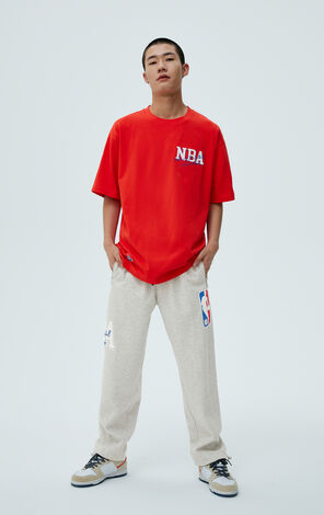【NBA Collection】NBA聯名LOGO運動長褲