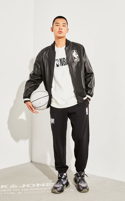 【NBA Collection】NBA聯名LOGO皮革棒球外套, , large