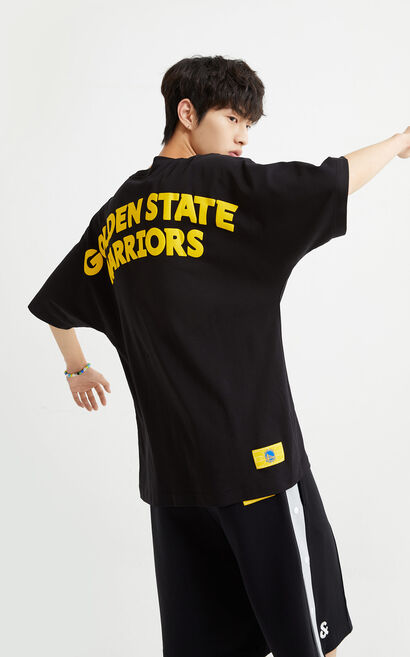 【NBA聯名款】金州勇士隊立體圖案寬鬆T恤, Black, large